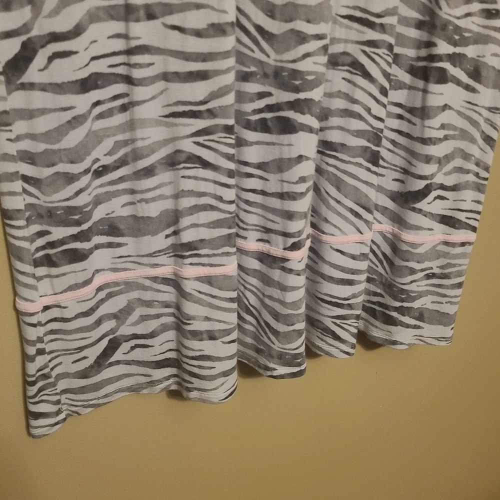 Tommy Bahama | V-Neck Animal Print Long Sleeve Maxi Dress (Size Small) - Picture 10 of 13